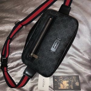 Gucci- belt bag